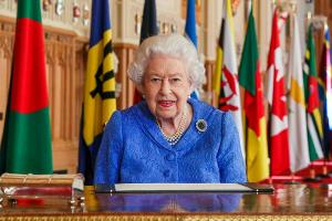 Queen Elizabeth II. hat sich zum Interview von Harry und Meghan geäußert