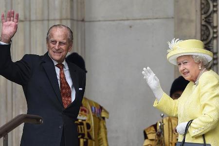 Die Queen und Prinz Philip bei einem Auftritt 2016.