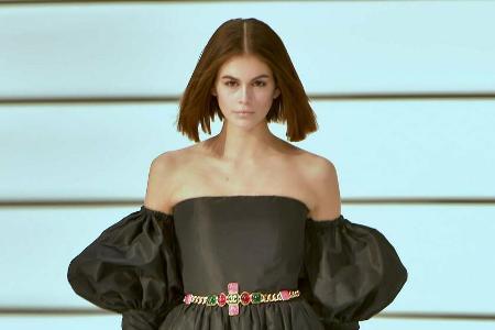 Kaia Gerber bei der Chanel-Show auf der Pariser Fashion Week.