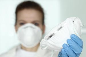 Bei der Anschaffung, Anwendung und Reinigung der FFP2-Masken gilt es einiges zu beachten.