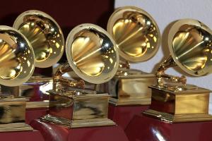 Die begehrten Grammofone finden erst im März neue Besitzer.