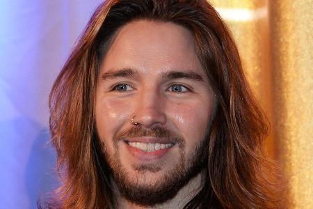 Gil Ofarim hat in Kindertagen viele Stunden auf dem Tennisplatz verbracht.