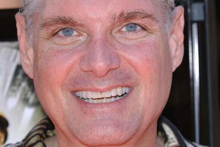 Tom Kane bei der Filmpremiere von 