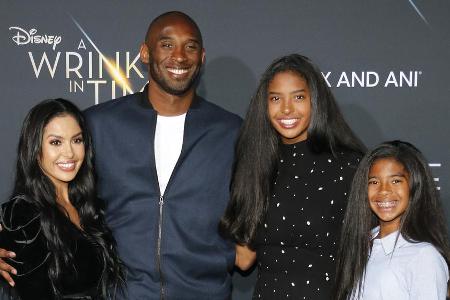 Vanessa und Kobe Bryant mit ihren Töchtern Gianna (r.) und Natalia bei einem Event im Februar 2018.
