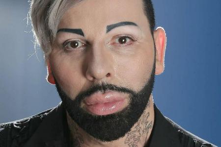 Harald Glööckler fliegt 2022 nach Australien