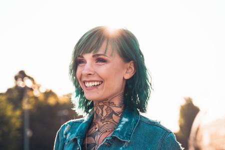 Jazzy Gudd ist glücklich mit sich selbst.