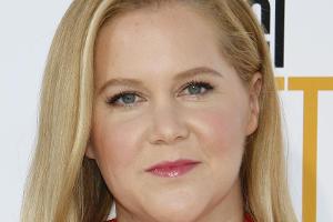Amy Schumer sieht nicht immer so makellos aus - und lässt das ihre Fans gerne wissen