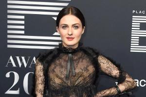 Model Vanessa Tamkan ist Mutter eines Jungen geworden.