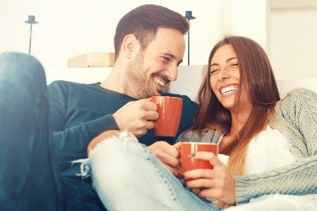 Manche Partnerschaften blühen während der Corona-Pandemie auf.