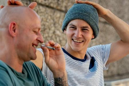 Benjamin 'Benni' Sorg (Jürgen Vogel l.), Leo Roland (Tim Oliver Schultz)