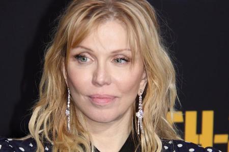 Courtney Love wurde gegen das Coronavirus geimpft