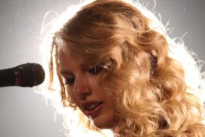 Taylor Swift würde gerne für ihre Fans performen