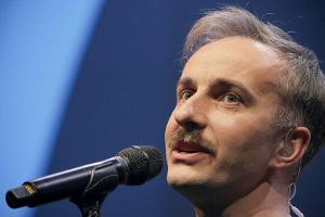 Jan Böhmermann stellte MontanaBlack-Fans in die rechte Ecke.