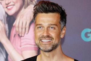 So kennen Fans Wayne Carpendale: mit Bart.