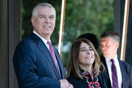 Prinz Andrew an der Seite seiner ehemaligen Privatsekretärin Amanda Thirsk