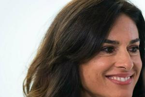 Gabriela Sabatini 2019 bei einem Auftritt in Paris.