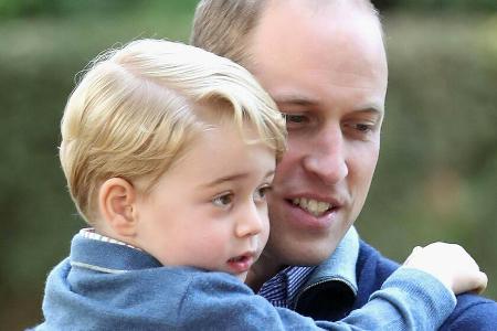 Prinz William mit seinem ältesten Sohn George.