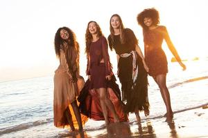 Die "GNTM"-Finalistinnen Lijana (v.l.n.r.), Jacky, Sarah und Maureen.