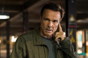 "Der Amsterdam-Krimi: Das verschwundene Kind": Alex Pollack (Hannes Jaenicke) steht unter Druck