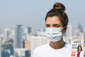 Dr. med. Yael Adler klärt über die Hautverträglichkeit von Mundschutzmasken auf.