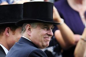Prinz Andrew kommt aus den negativen Schlagzeilen nicht mehr heraus