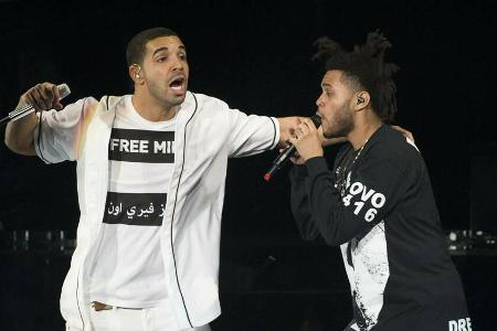 Drake (l.) und The Weeknd bei einem gemeinsamen Auftritt
