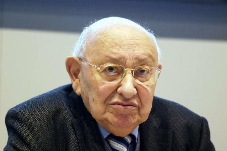 Marcel Reich-Ranicki kam 1920 im jetzigen Polen als Marceli Reich zur Welt.