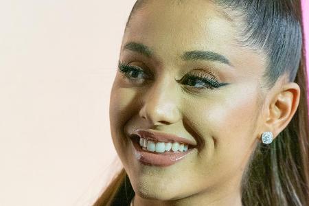 Ariana Grande ist kein Single mehr.