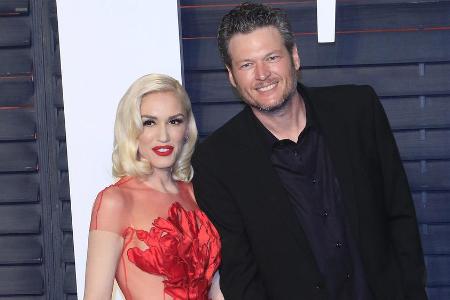 Gwen Stefani und Blake Shelton auf dem roten Teppich im Jahr 2016.