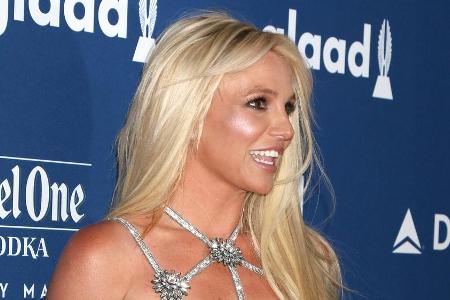 Britney Spears gewährt einen Blick hinter die Fassade.