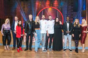 Alle Kandidaten der diesjährigen Staffel "MasterChef Celebrity" fiebern im Finale mit.