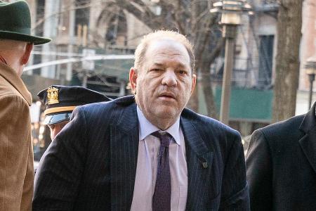 Ex-Hollywood-Produzent Harvey Weinstein wegen drei neuer Vergewaltigungsfälle angeklagt