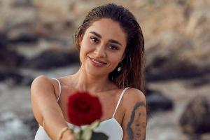 Dieses Jahr verteilt Melissa Damilia Rosen an ihre Verehrer.