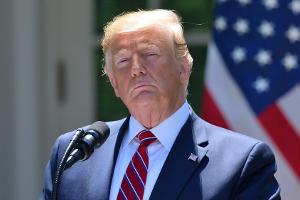 Donald Trump muss im Wahlkampf einen Rückschlag einstecken.