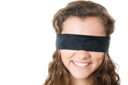 Ist die Liebe wirklich blind? Das soll in der neuen Datingshow 