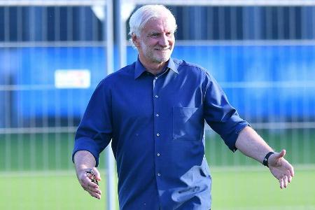 Rudi Völler wird in die 