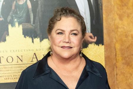 Kathleen Turner wird Teil des Hauptcasts der Netflix-Serie 