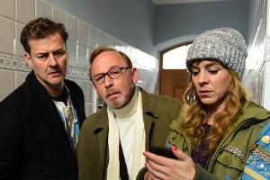 "München Mord: Ausnahmezustand": Die Kommissare Harald Neuhauser (Marcus Mittermeier, l.), Ludwig Schaller (Alexander Held) ...