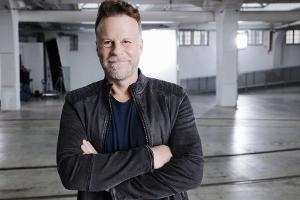 Jenke von Wilmsdorff experimentiert wieder.