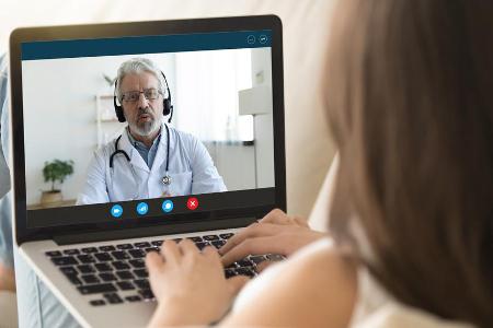 Während des Corona-Lockdowns haben sich mehr Menschen ärztlichen Rat per Videochat geholt als zuvor.