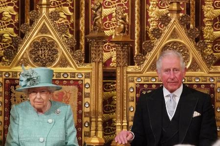 Queen Elizabeth II. und Prinz Charles.