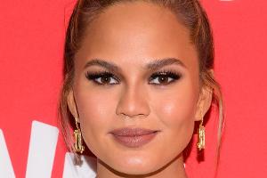 Chrissy Teigen gibt Update zu ihrem psychischen Gesundheitszustand.
