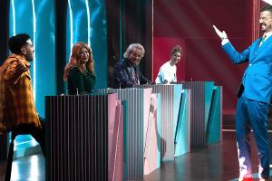 "Wer stiehlt mir die Show?" mit (v.l.): Elyas M'Barek, Palina Rojinski, Thomas Gottschalk und Gegner Joko Winterscheidt.