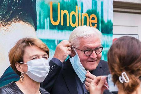 Frank-Walter Steinmeier und Elke Büdenbender bei einer 