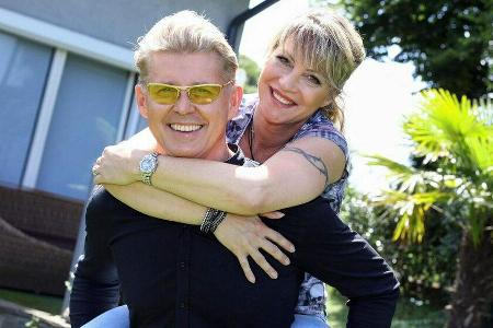 Markus Mörl und Yvonne König haben live bei RTLzwei geheiratet