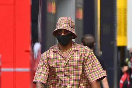 Kann wohl nicht jeder tragen: Lewis Hamilton als Fashionista
