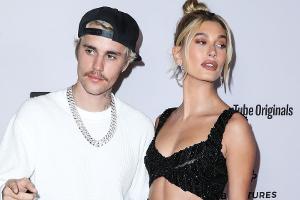 Justin Bieber und seine Ehefrau Hailey verstehen offensichtlich viel Spaß.