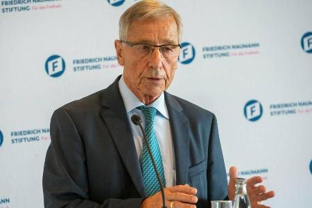 Wolfgang Clement wurde 80 Jahre alt.