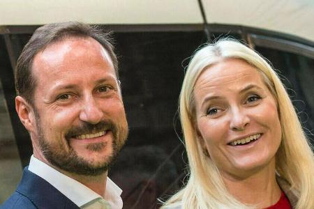 Kronprinz Haakon und seine Frau Mette-Marit machen Osterferien zuhause.