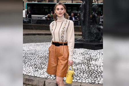 Model Stefanie Giesinger im angesagten Bermuda-Hosen-Look.